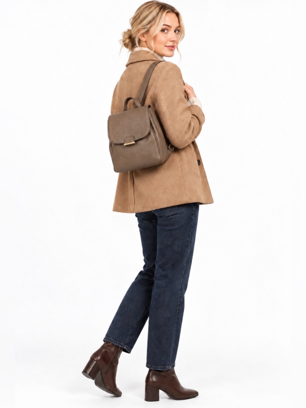 Danielle Nicole, backpack Brown faux Leather pebble Backpack with gold accents